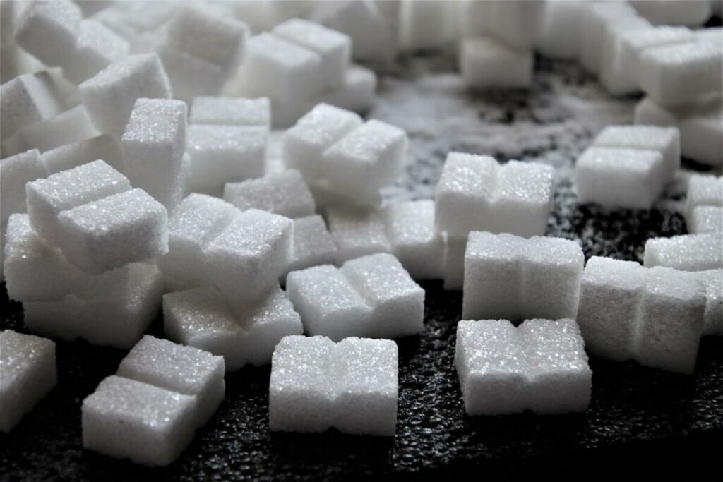 NIJE SVUDA BAŠ SLADAK ŽIVOT Skočila cena šećera u Evropi, a mnogi već sad brinu oko količine
