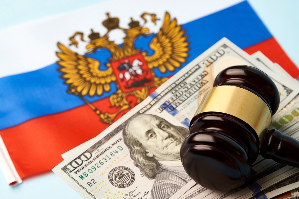 DO 10.000 DOLARA Banka Rusije jasna – podizanje iznad tog iznosa može ali u rubljama